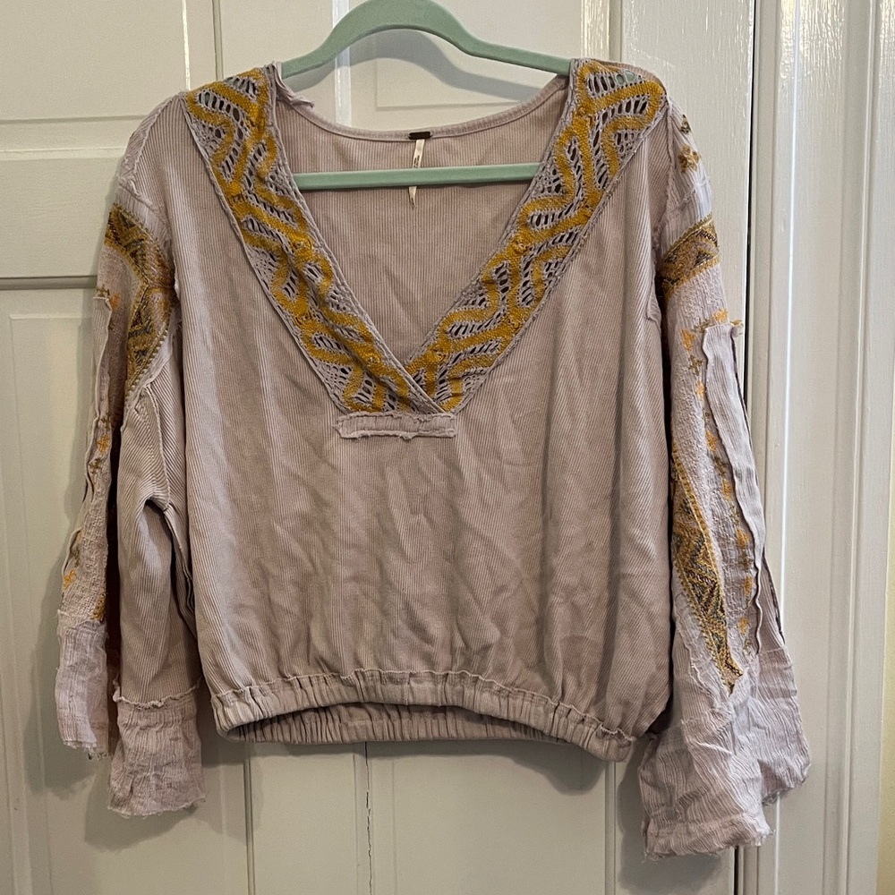 Free People Cross Country Top in Sand Size Medium Boho Cropped Long Sleeve - Picture 2 of 14